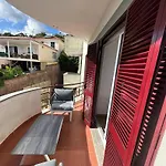 Com Banheiro Privativo- 2 Santa Cruz (Madeira)