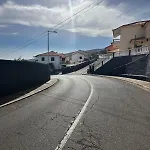 Com Banheiro Privativo- 2 Santa Cruz (Madeira)